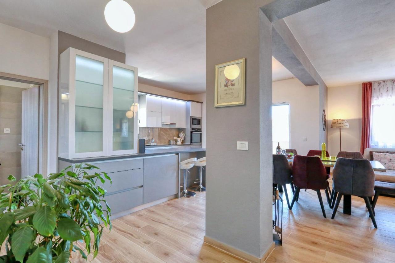 Apartment Zanic Zadar Buitenkant foto