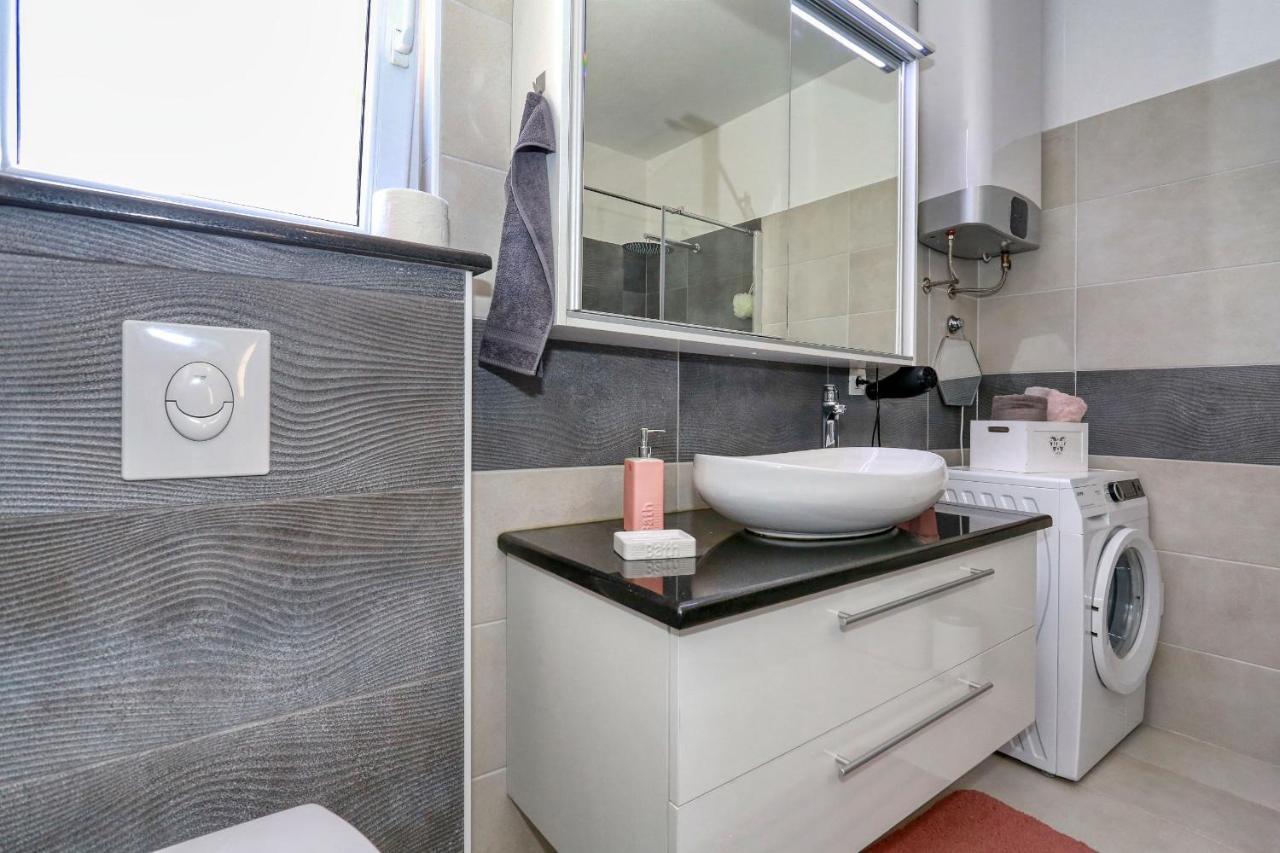 Apartment Zanic Zadar Buitenkant foto