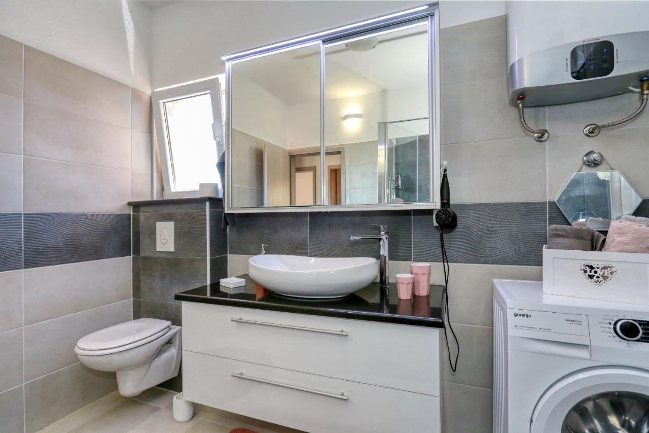 Apartment Zanic Zadar Buitenkant foto